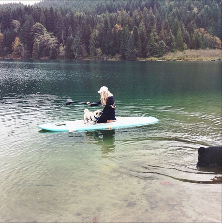 Source: madelinemerlo / Instagram  "today I am thankful."