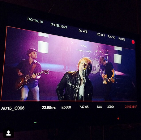 Source: wesmackmusic / Instagram Band performance shot from an hour ago. #NewMusicVideo