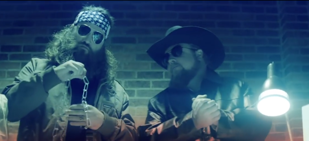 Colt Ford Cut Em All Feat Willie Robertson