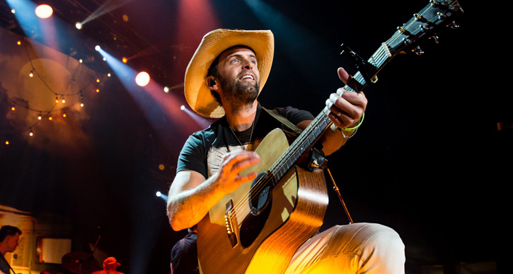 2016-ccma-performers-dean-brody