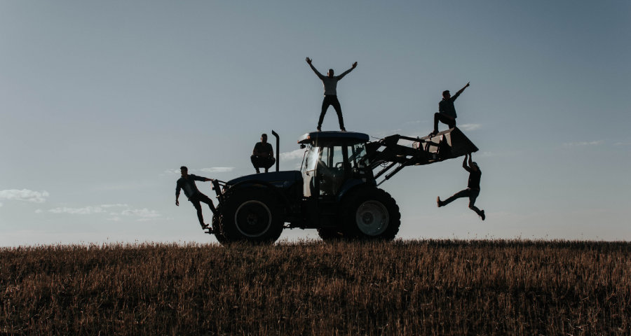 Hunter Brothers Tractor