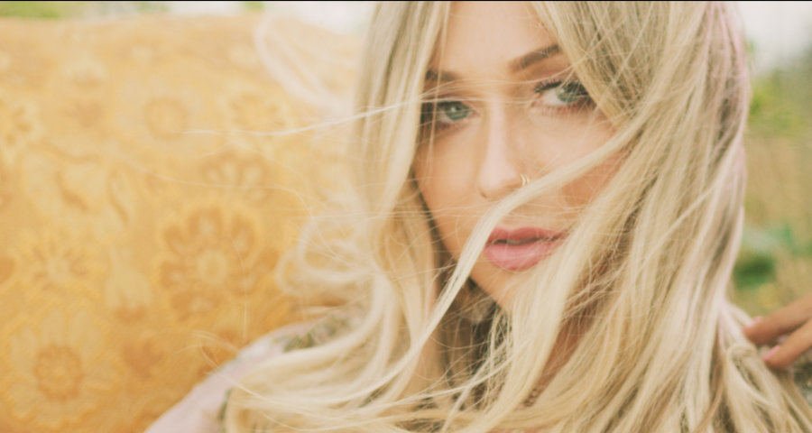 Madeline Merlo - Dear Me Video - 900x480