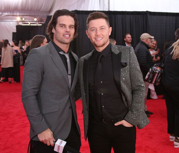 2018 CMA Awards Red Carpet